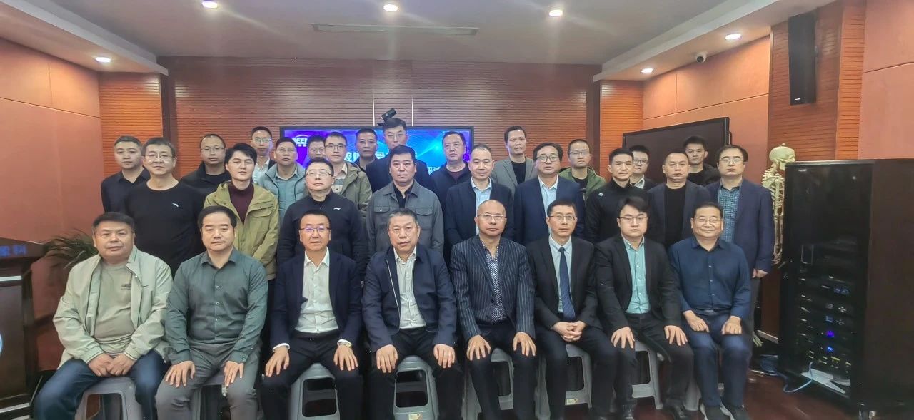 完全胸腔镜下肋骨骨折内固定术（深圳站——第二期）研讨班圆满结束！